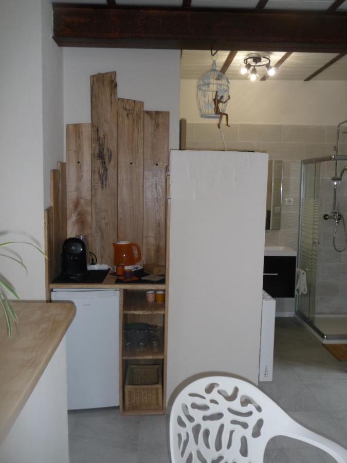L'Anagramme, Chambres, Table D'Hotes Et Gite Pour Adultes, Naturistes Ou Non ! Cindre Exterior foto