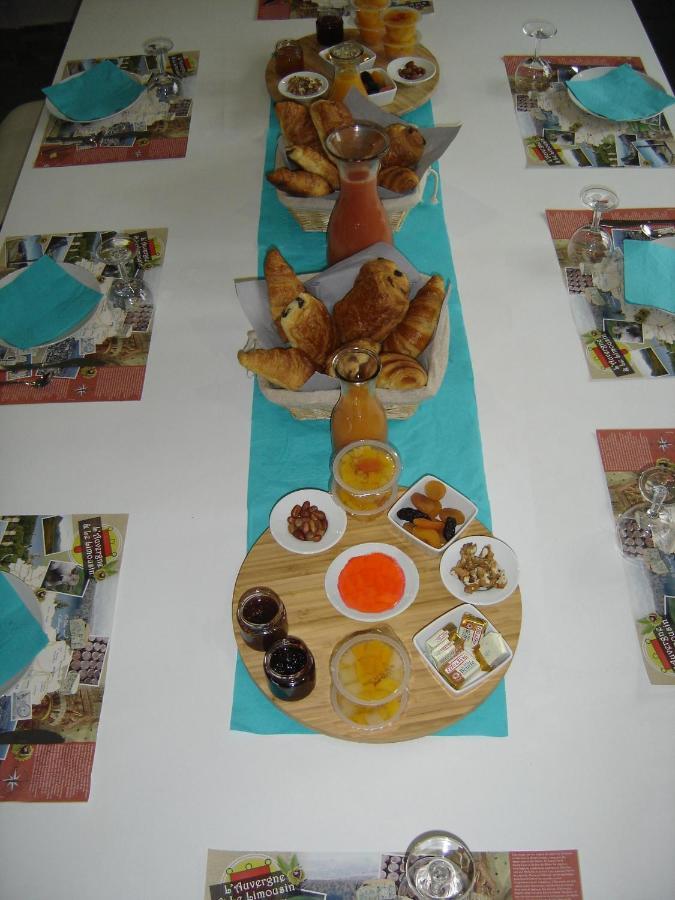 L'Anagramme, Chambres, Table D'Hotes Et Gite Pour Adultes, Naturistes Ou Non ! Cindre Exterior foto