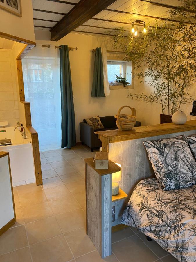 L'Anagramme, Chambres, Table D'Hotes Et Gite Pour Adultes, Naturistes Ou Non ! Cindre Exterior foto