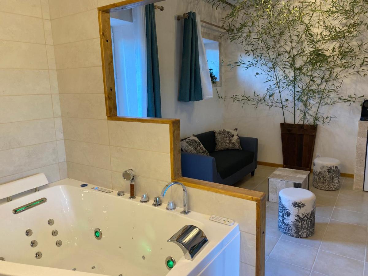 L'Anagramme, Chambres, Table D'Hotes Et Gite Pour Adultes, Naturistes Ou Non ! Cindre Exterior foto