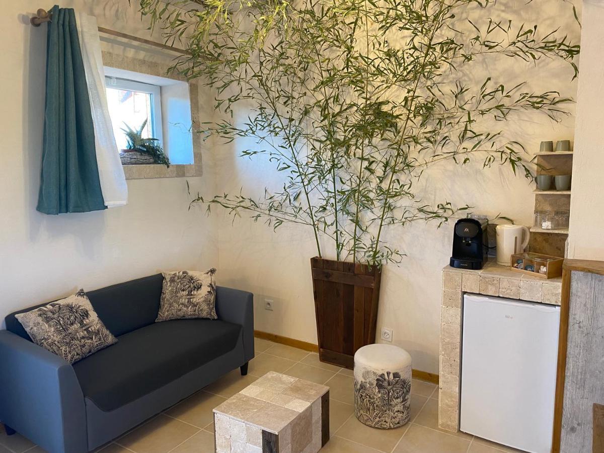 L'Anagramme, Chambres, Table D'Hotes Et Gite Pour Adultes, Naturistes Ou Non ! Cindre Exterior foto